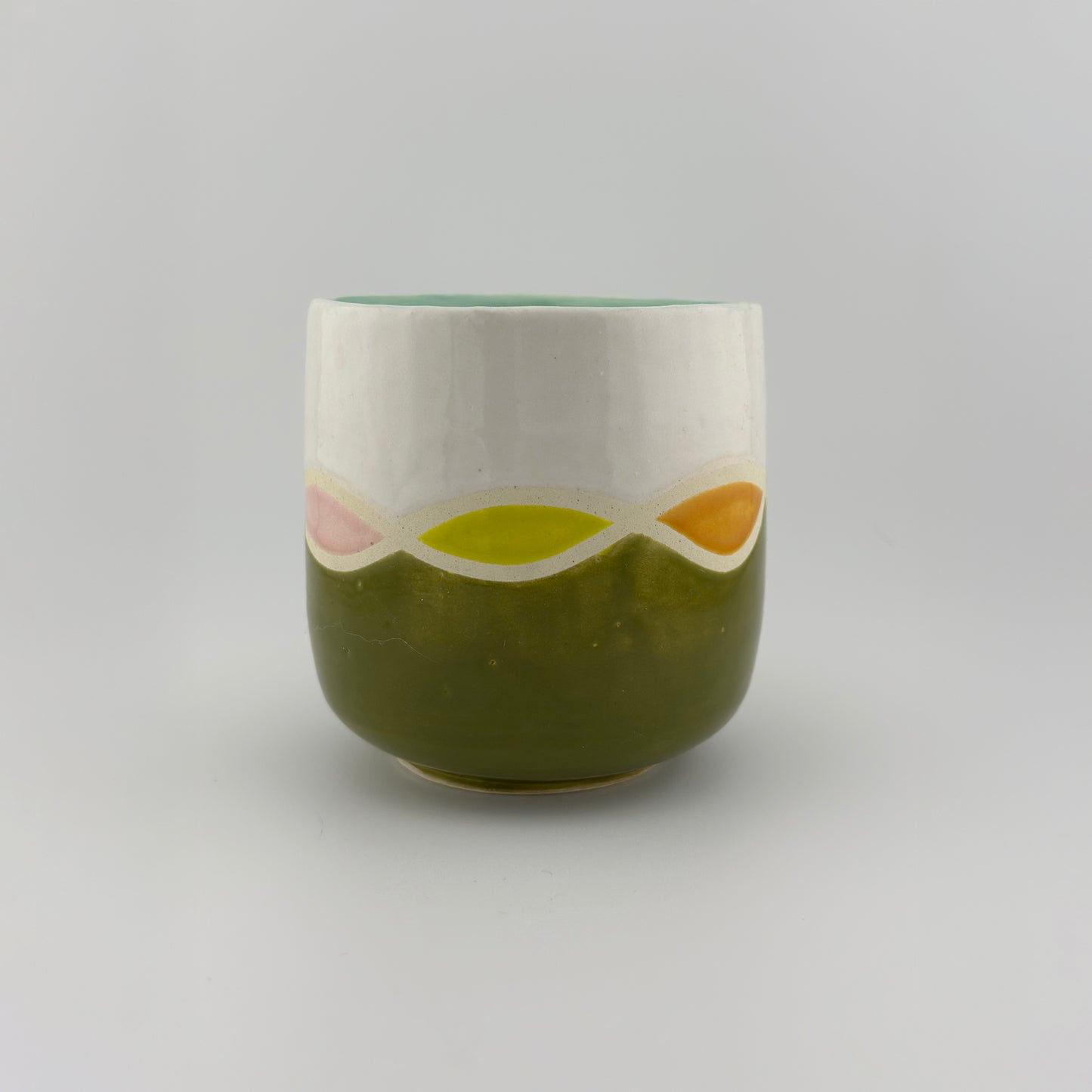 Mid Century Wave Cup